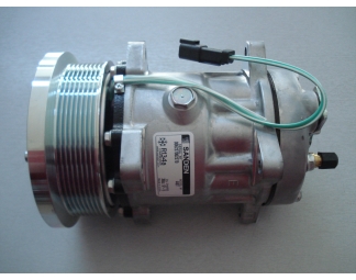 ΣΥΜΠΙΕΣΤΗΣ CATERPILLAR SD7H15 132PV8 24V 