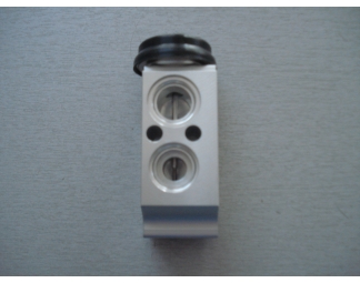 ΕΚΤΟΝΩΤΙΚΗ ΒΑΛΒΙΔΑ HYUNDAI TUSCON