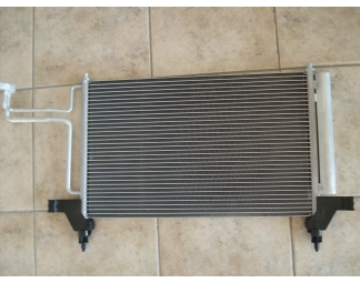 ΣΥΜΠΥΚΝΩΤΗΣ FIAT SRILO 01-