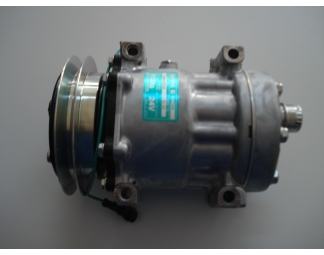 ΣΥΜΠΙΕΣΤΗΣ FIAT AGRI SD7H15 A1 24V H-ROT